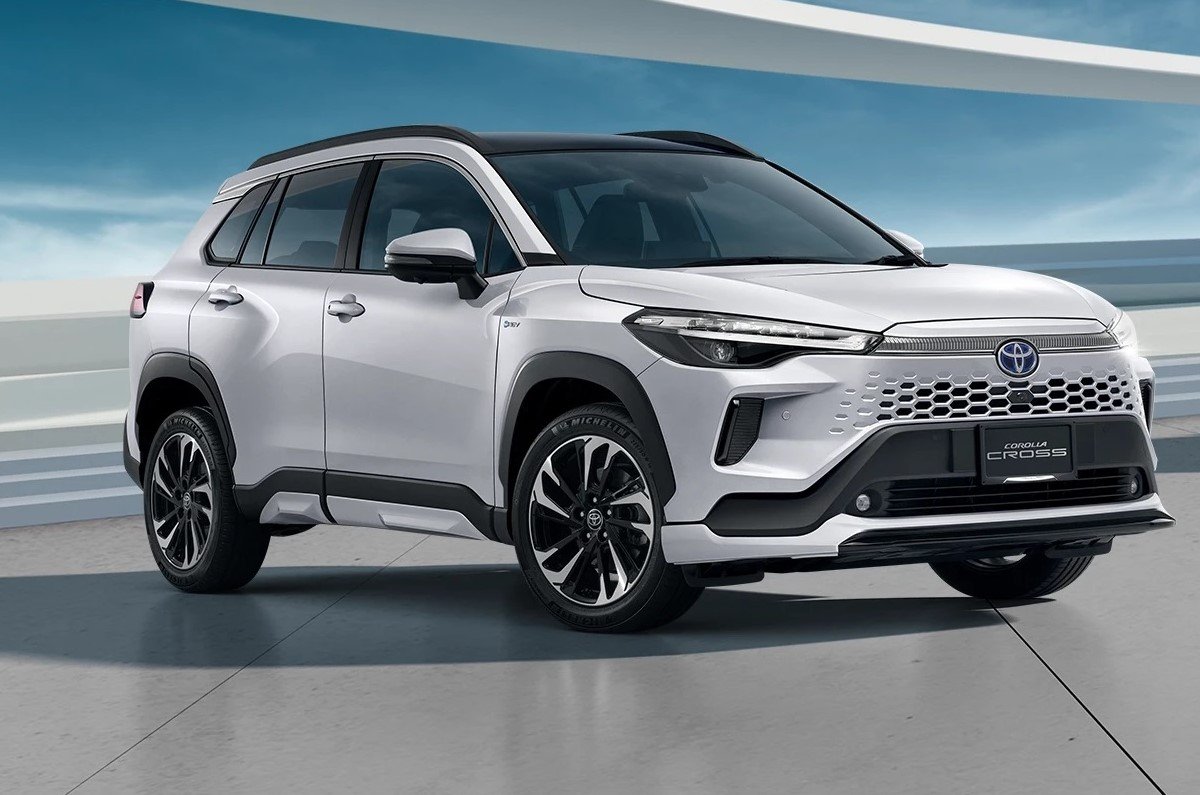 toyota corolla cross price in india