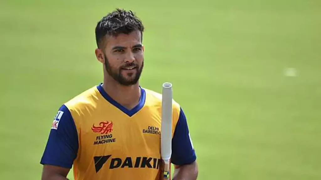 JP Duminy (मुंबई इंडियंस) 👉 55 गेंदों में 50 रन (2009 vs Punjab Kings)