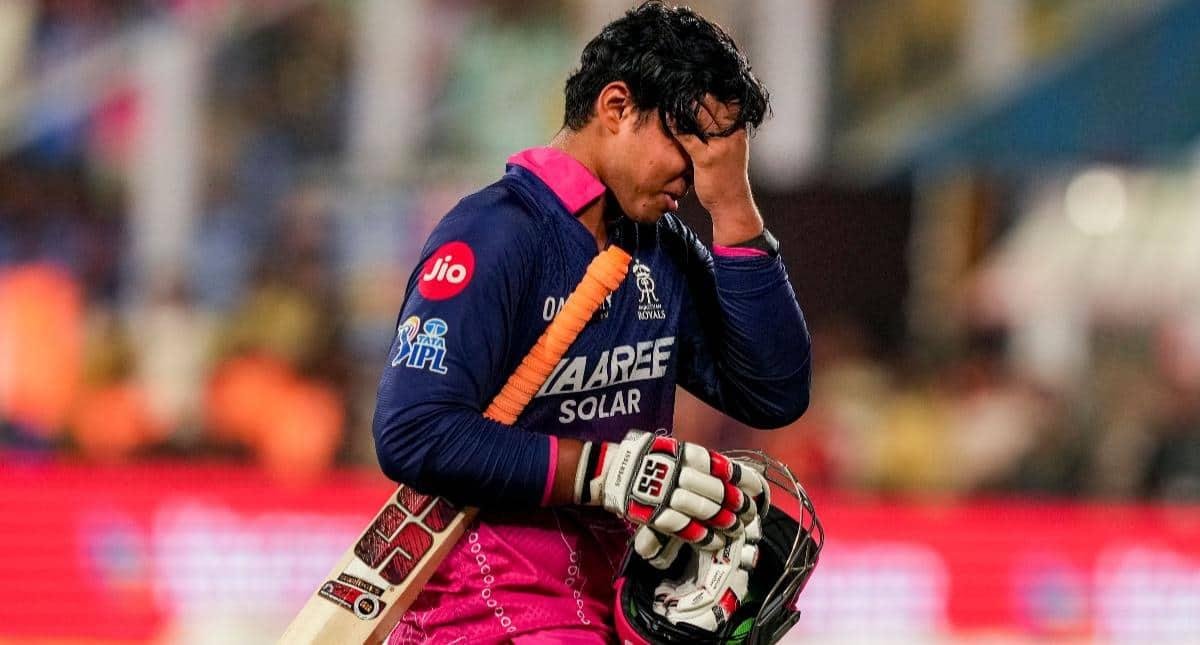 Vaibhav Sooryavanshi Tears Up After RR Exit: 15 साल के सितारे ने जीता दिल, लेकिन IPL ट्रॉफी रह गई दूर